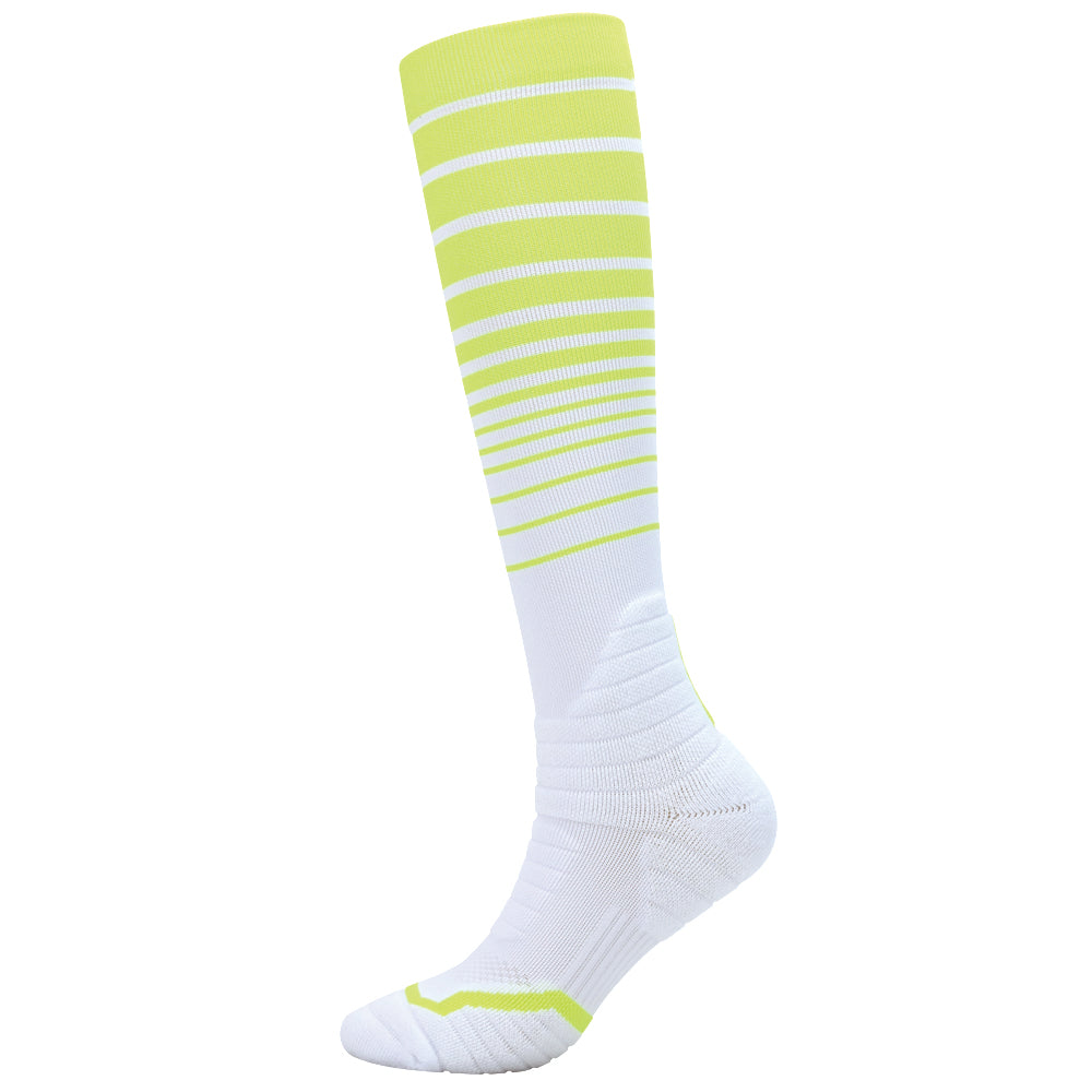 Lot de 2 paires de chaussettes montantes jaunes Run Free pour femme